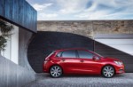 foto: Citroen C4 2015 lateral rojo [1280x768].jpg